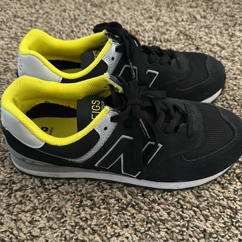 Figs new balance sneakers, size 7